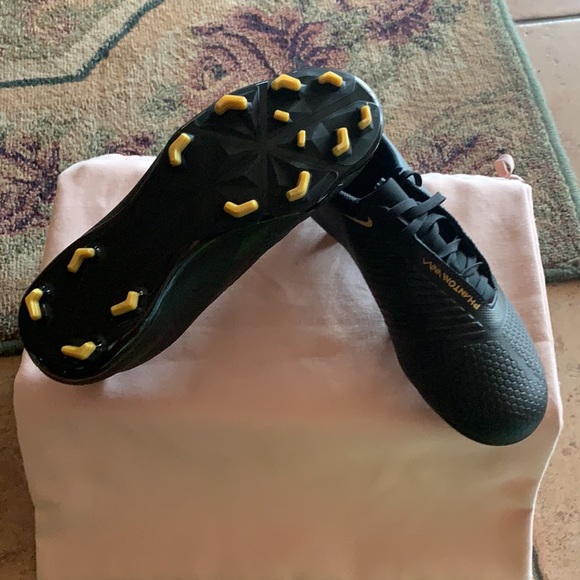 Nike PhantomVNM Academy FG Firm Women Soccer Cleat - Picture 7 of 12